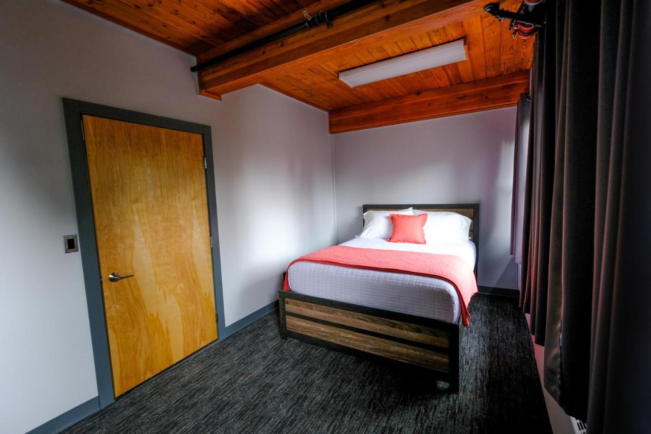 Seward Adventure Lodge Esterno foto