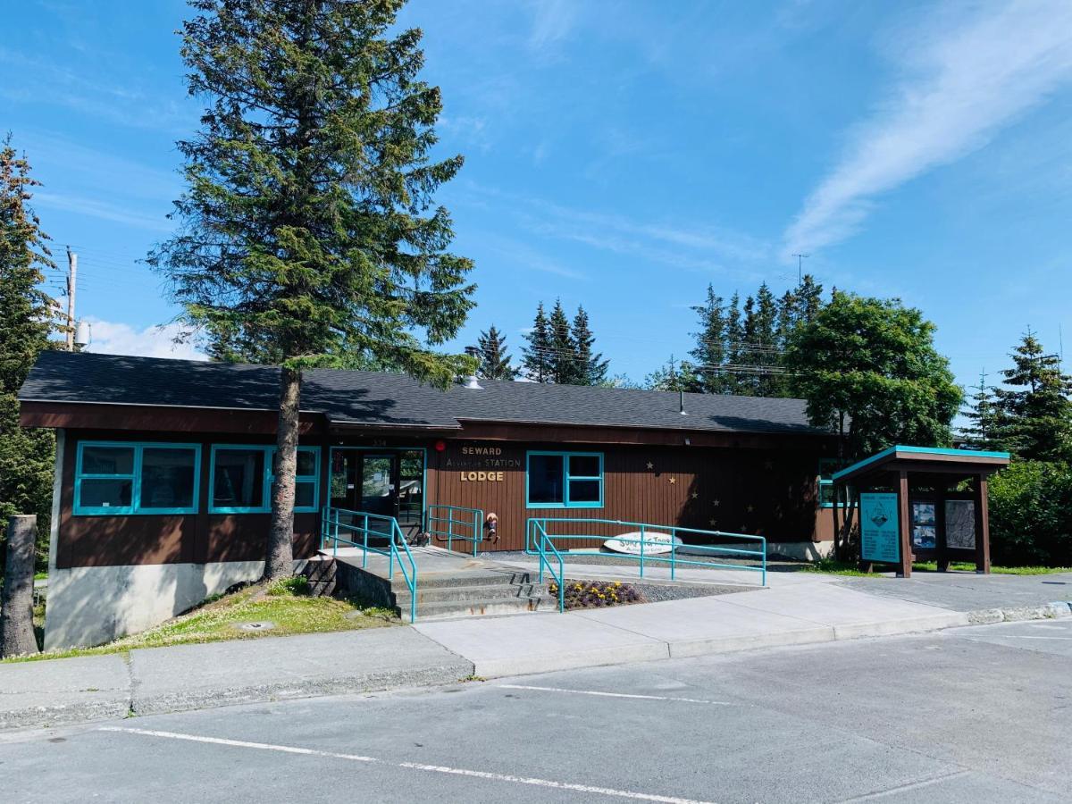 Seward Adventure Lodge Esterno foto